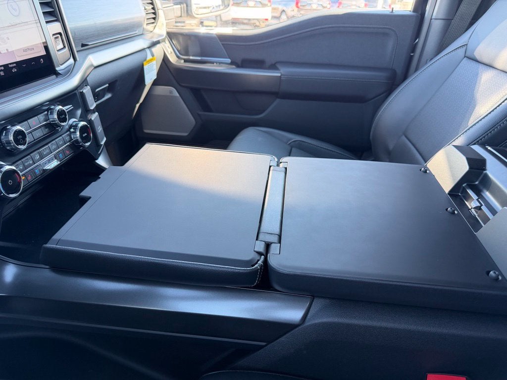 2026 Ford F-150 Lariat Black Appearance Pkg.