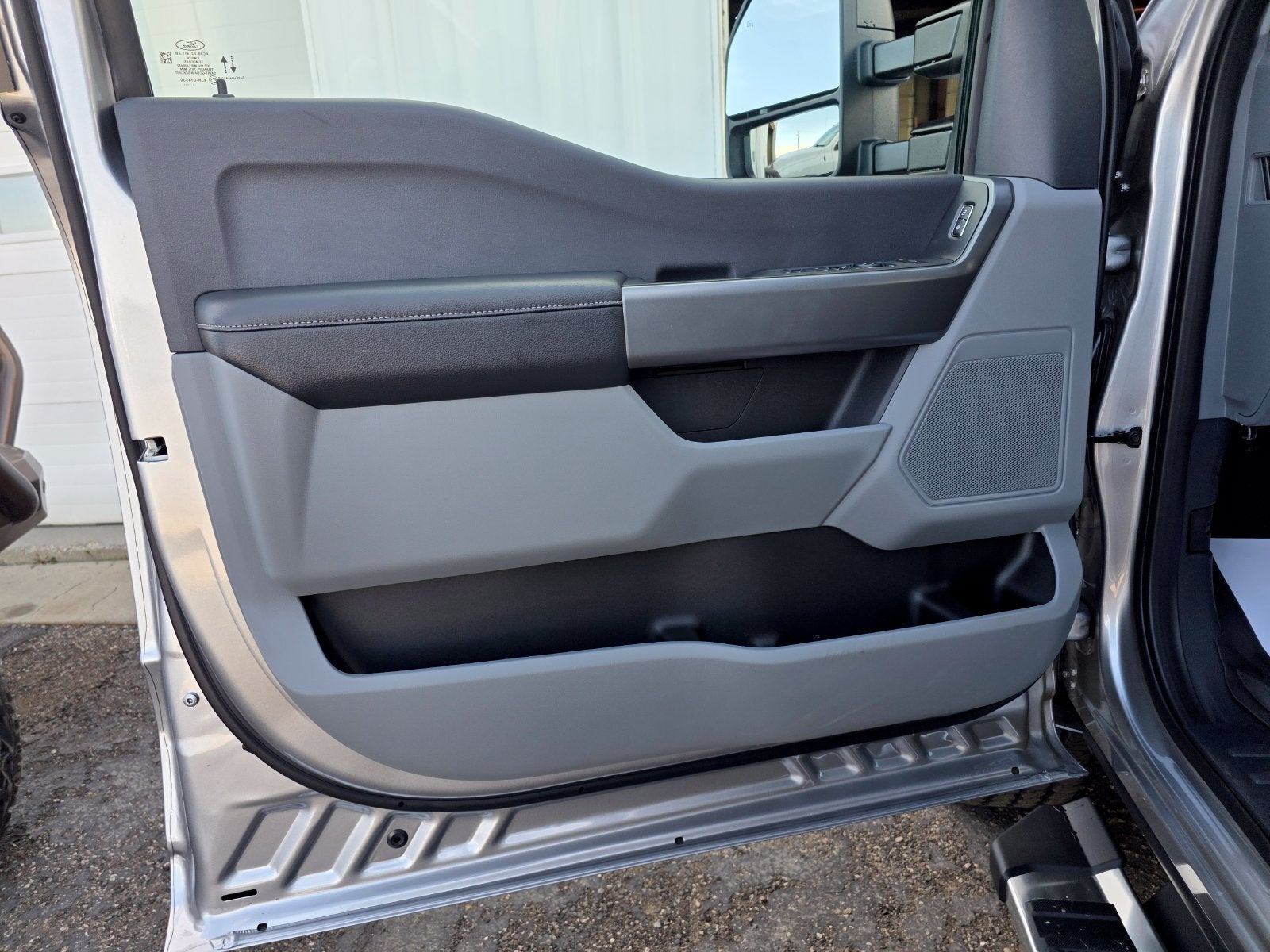 2027 Ford F-250SD XL