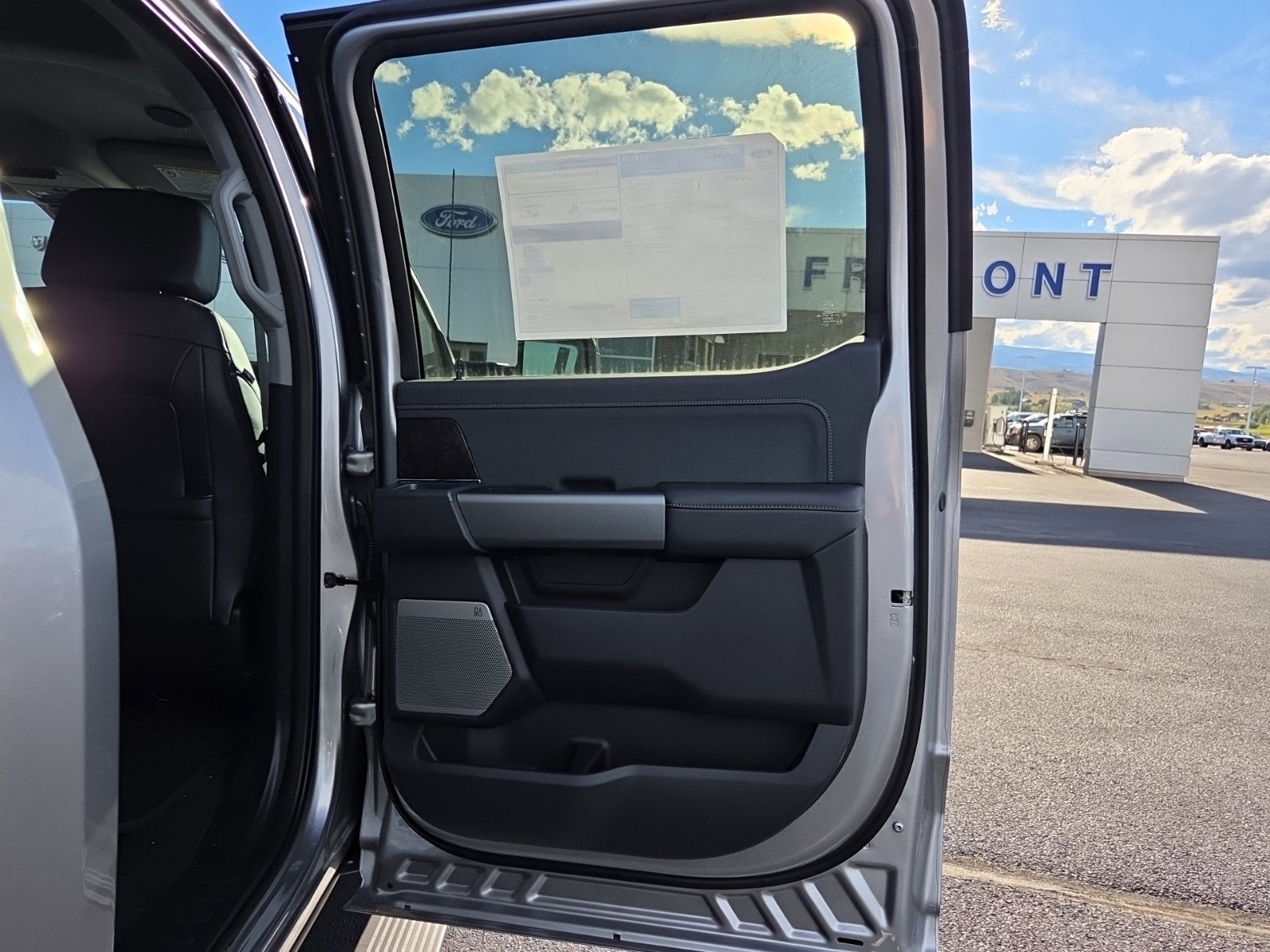 2027 Ford F-250SD Lariat Tremor