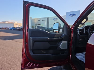2027 Ford F-350SD Platinum