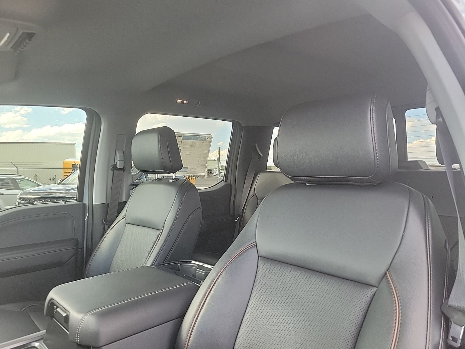2026 Ford F-350 Super Duty Lariat - Photo 17