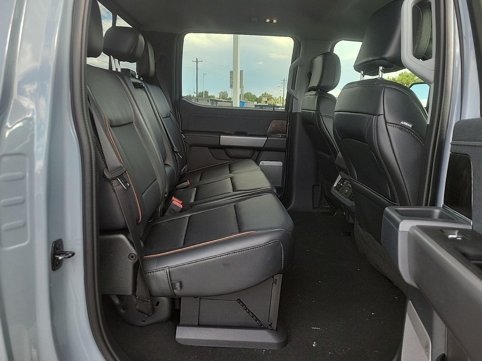 2026 Ford F-350 Super Duty Lariat - Photo 58