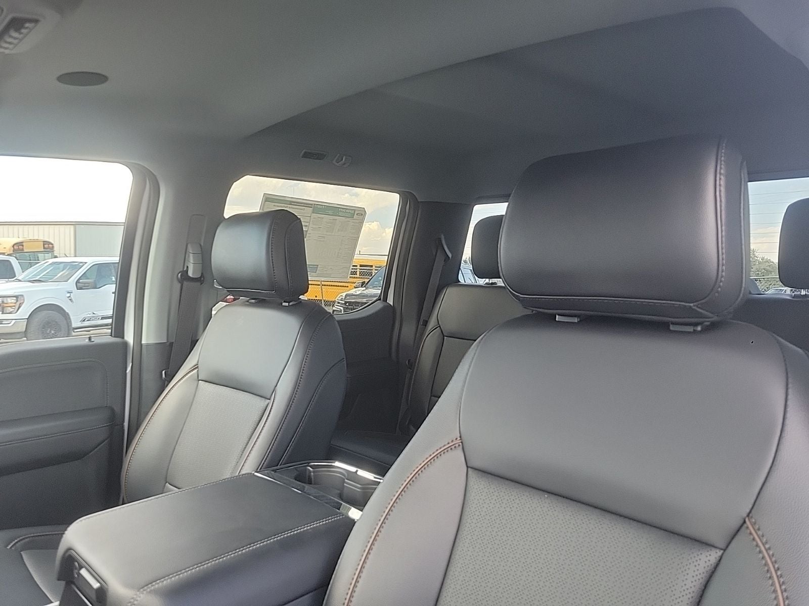 2026 Ford F-350SD Lariat DRW