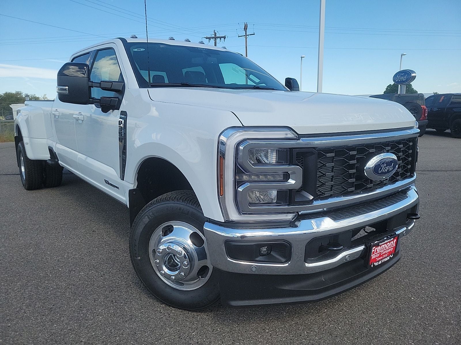 2026 Ford F-350SD Lariat DRW