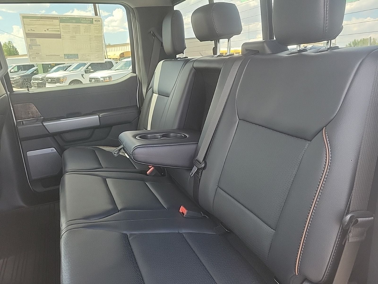 2026 Ford F-350SD Lariat DRW