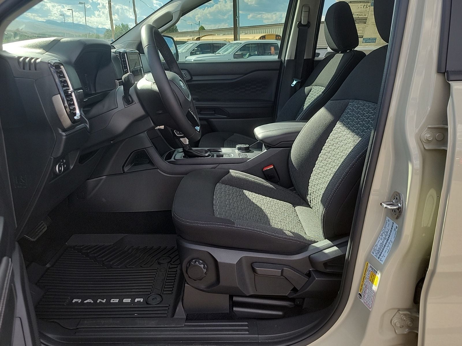 2026 Ford Ranger XLT - Photo 15