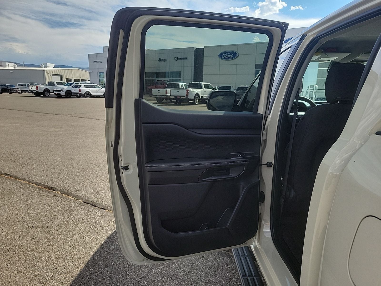 2026 Ford Ranger XLT - Photo 37