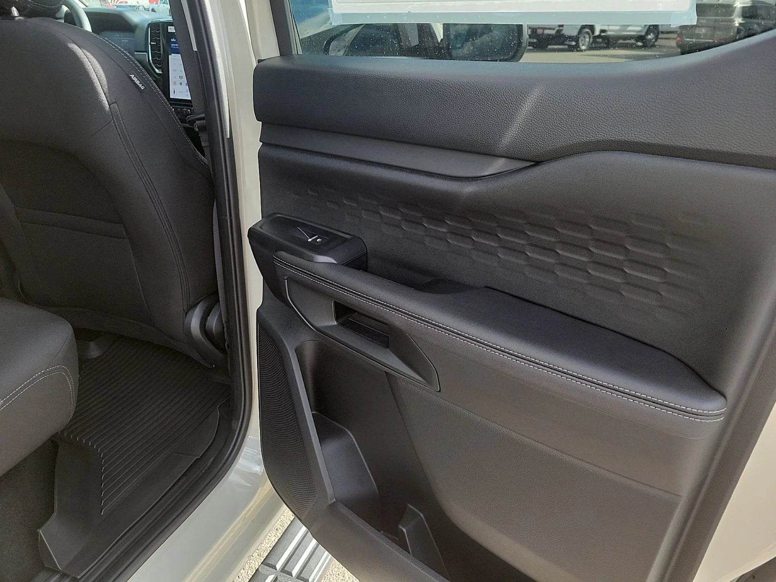 2026 Ford Ranger XLT - Photo 48