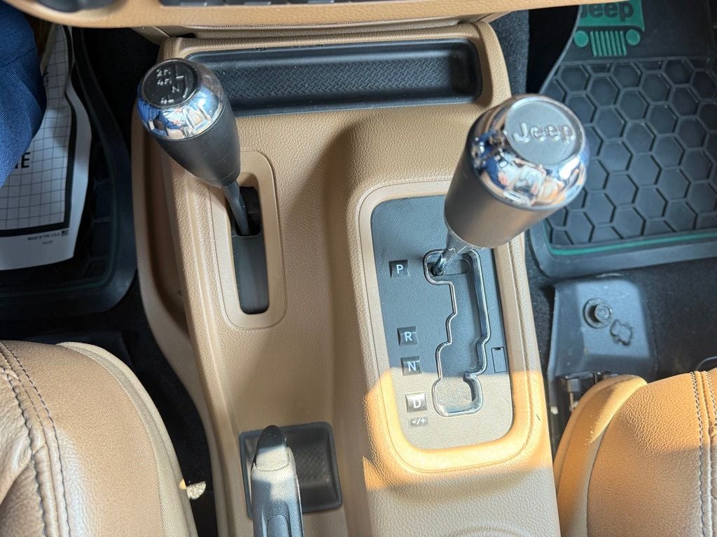 2015 Jeep Wrangler Unlimited Unlimited Sahara