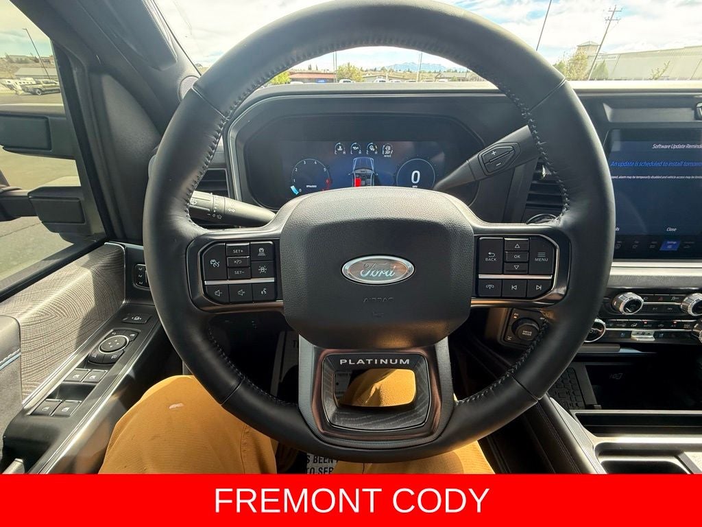 2025 Ford F-350SD Platinum