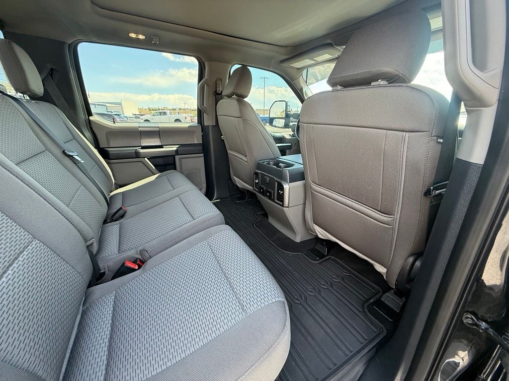 2022 Ford F-350SD XLT DRW