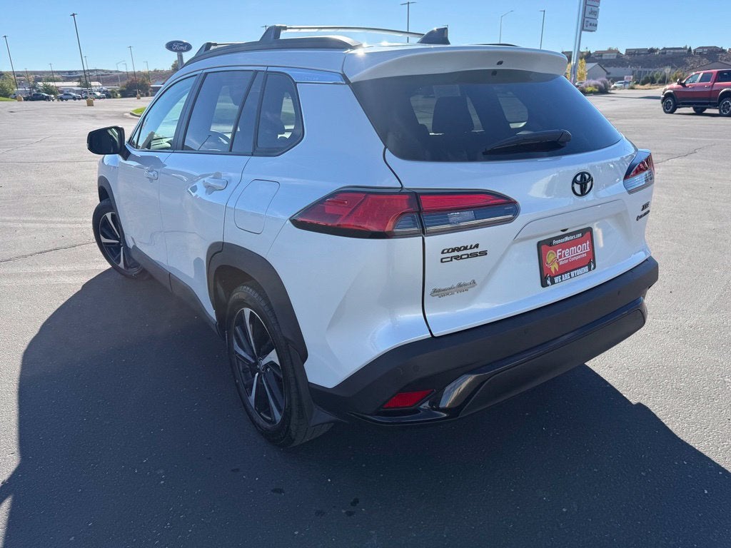 2025 Toyota Corolla Cross Hybrid XSE