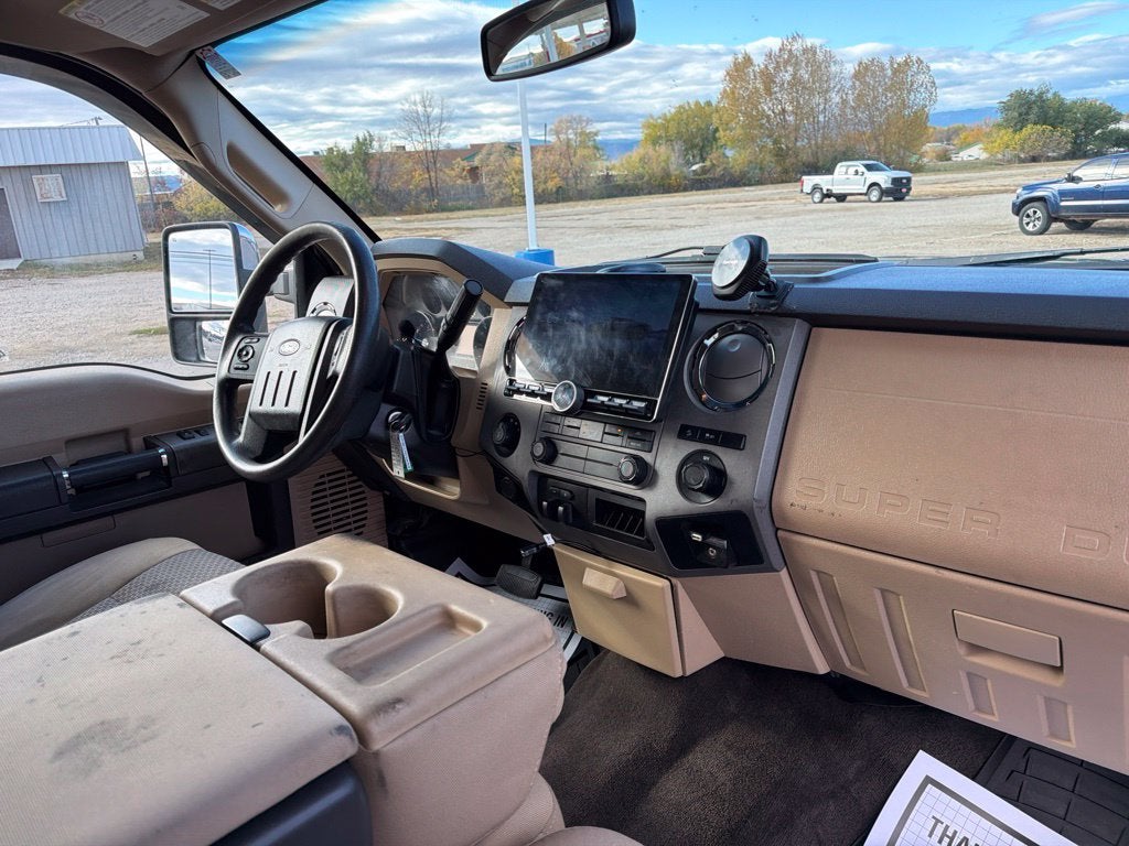 2011 Ford F-350SD XLT