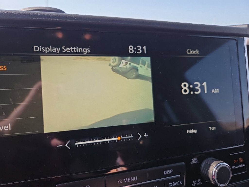 2025 Nissan Frontier SV