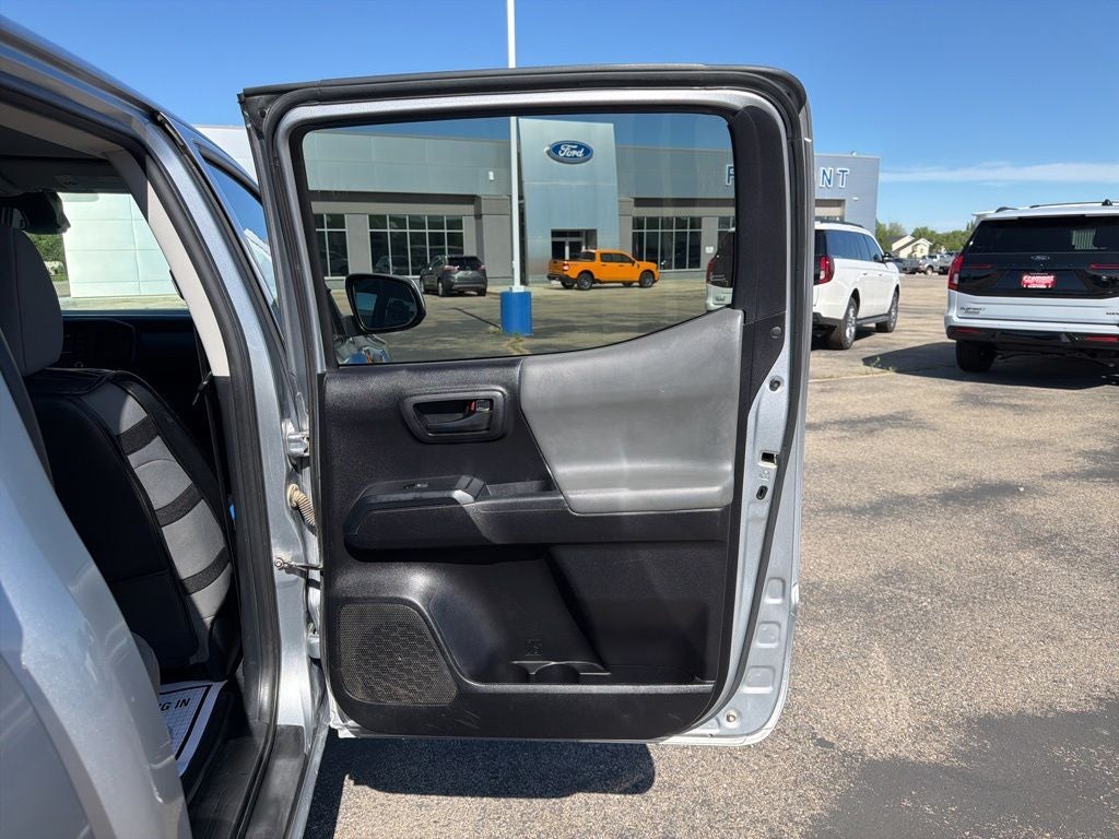 2020 Toyota Tacoma SR V6