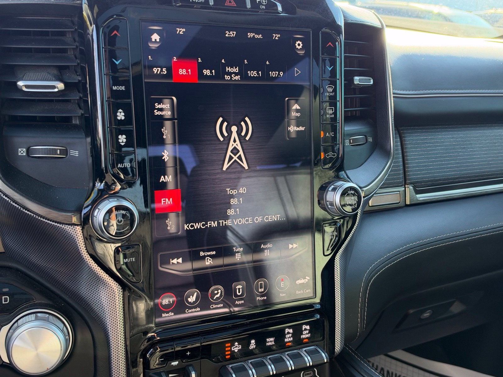 2019 RAM 1500 Limited Crew Cab 4x4 5'7' Box