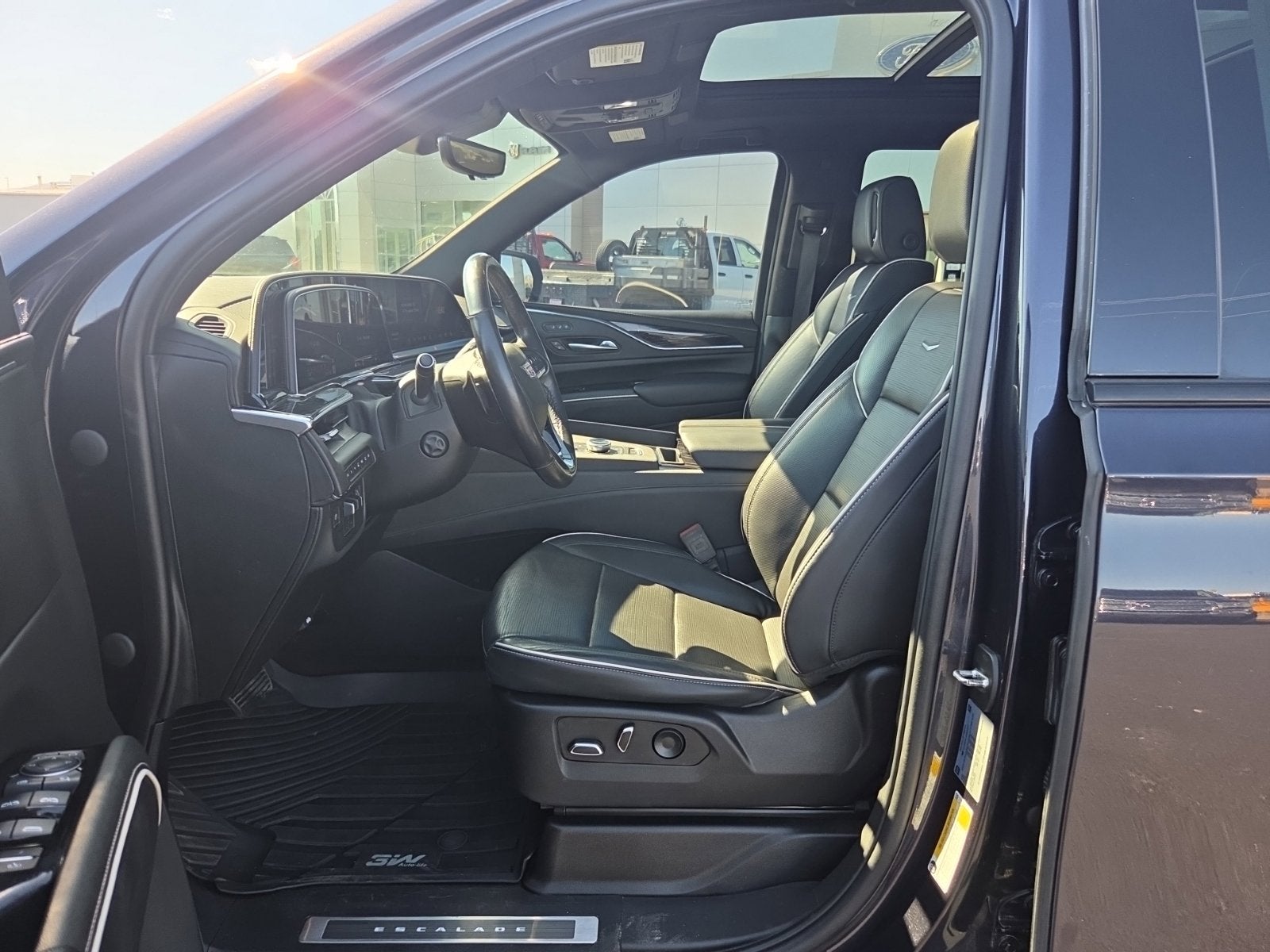 2023 Cadillac Escalade 4WD Sport
