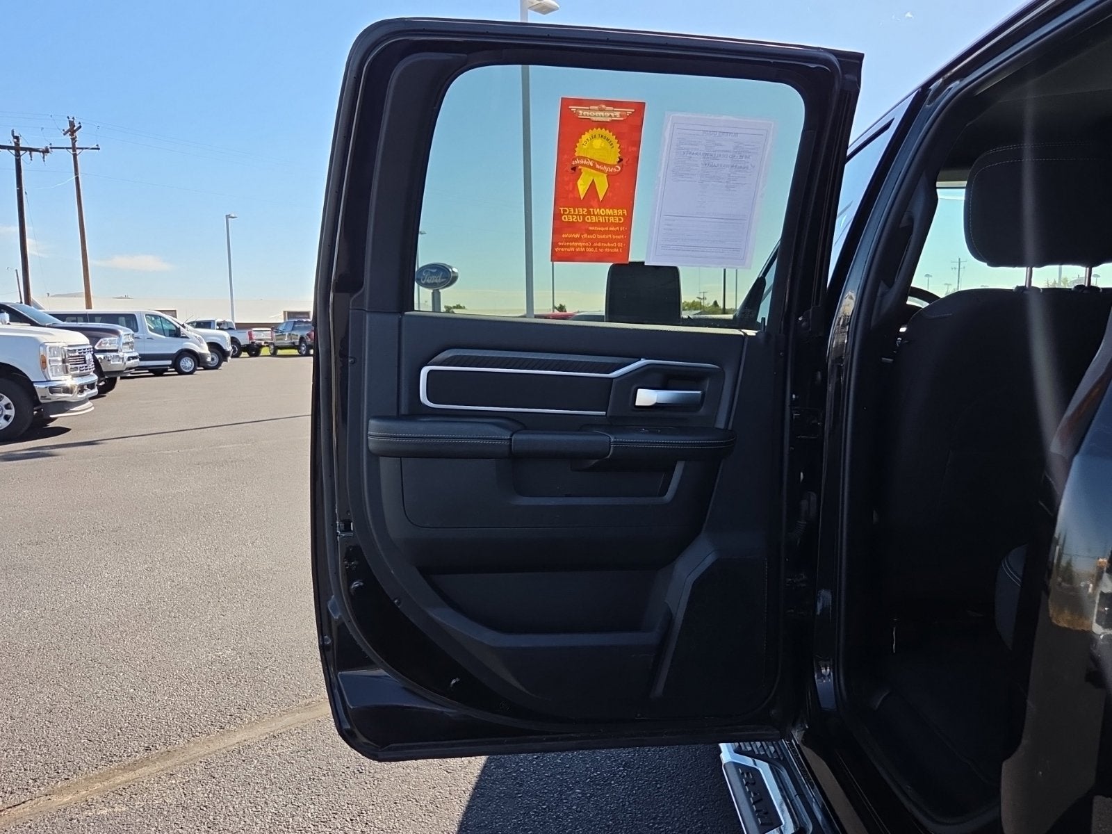 2025 RAM 2500 Big Horn Crew Cab 4x4 6'4' Box