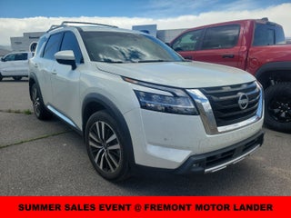 2024 Nissan Pathfinder Platinum